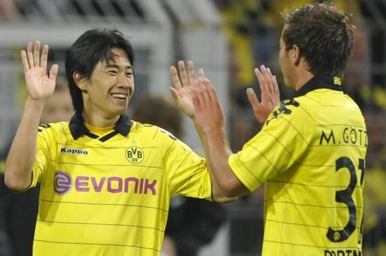  法兰克福日本双星连线击溃波鸿  