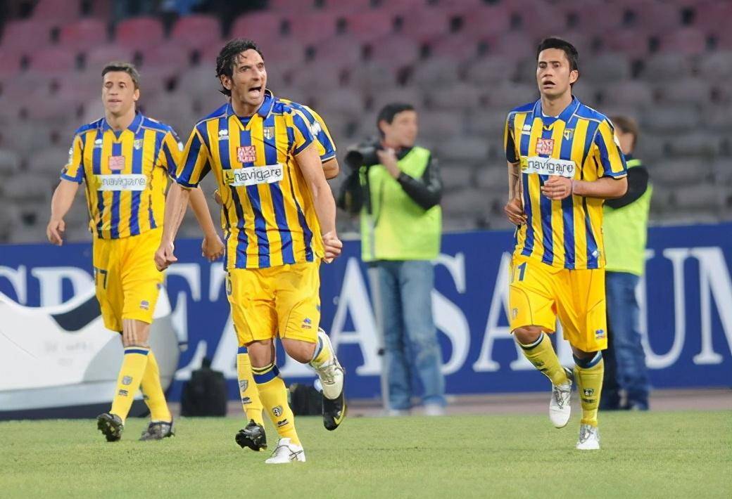  卡利亚里逆转胜强敌，撒丁岛雄狮焕发新生