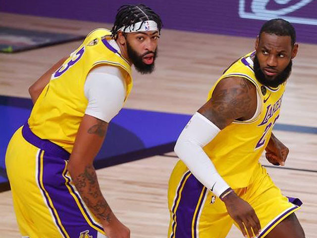  威尼斯攻防失衡，惨败给紫百合暴露短板  